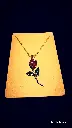 collier rose 2.webp